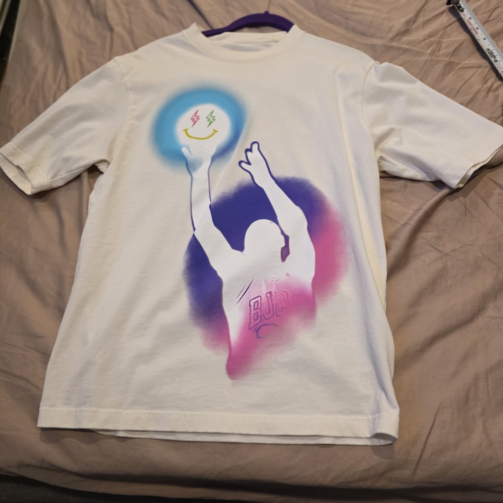 Nike x Jbalvin Oversized Sz Small